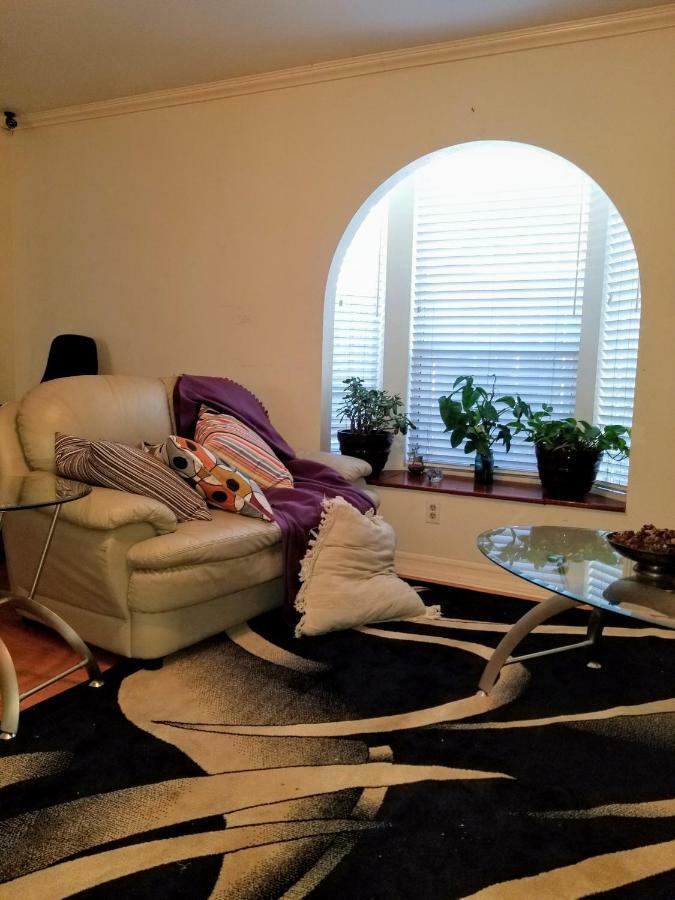Cynnies Home Лонг Бич Экстерьер фото
